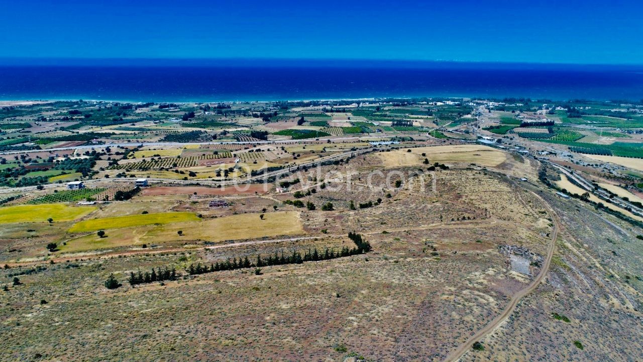 In Lefke,wo sich grün und blau Treffen, beginnen 25,000 bis 550-1, 120m2 Grundstücke zu Preisen! ** 