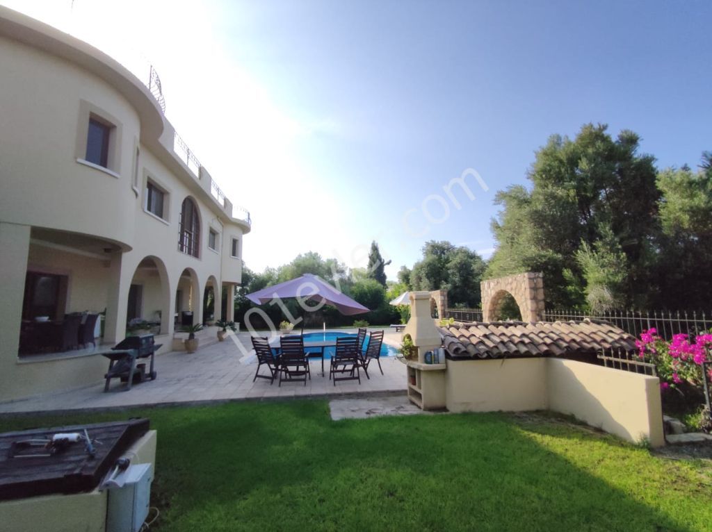 Villa For Sale in Ozanköy, Kyrenia