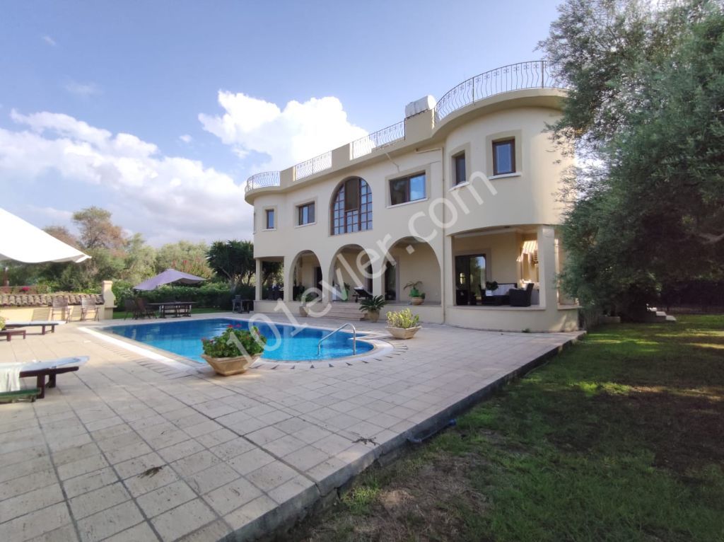 Villa For Sale in Ozanköy, Kyrenia