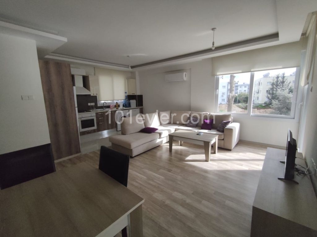 Flat To Rent in Aşağı Girne, Kyrenia