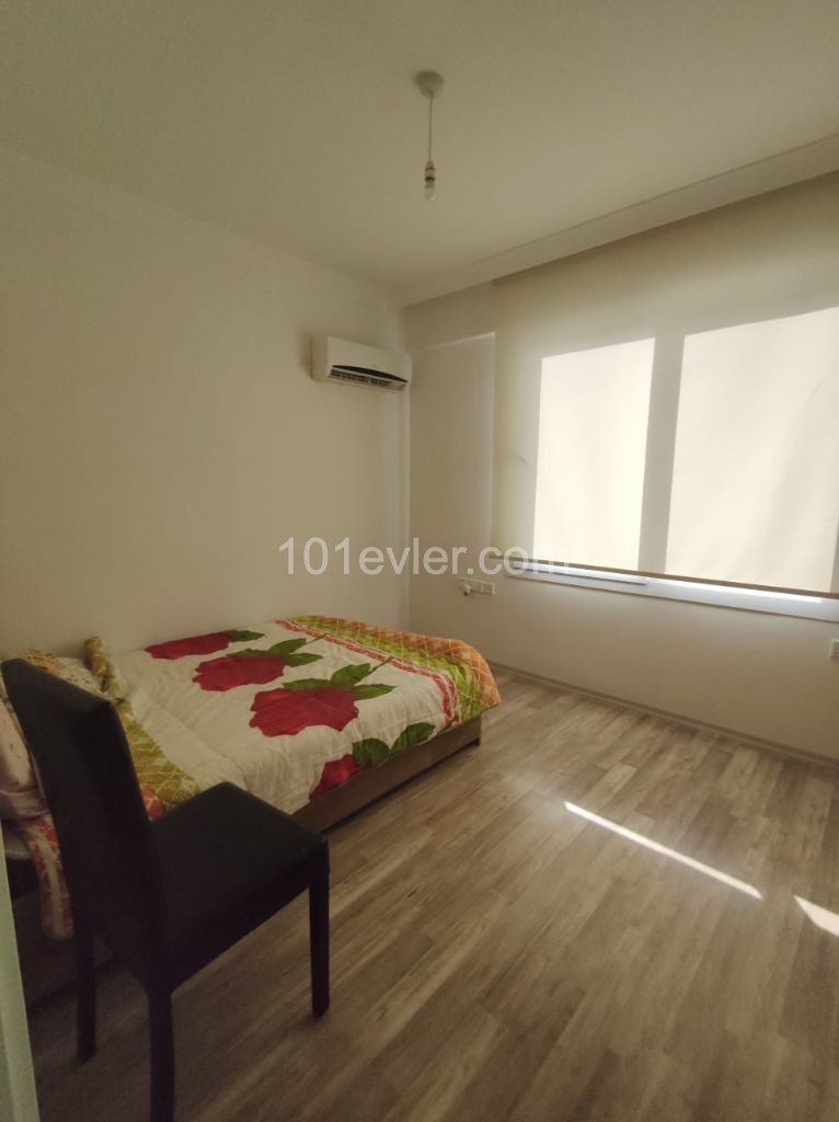 Flat To Rent in Aşağı Girne, Kyrenia