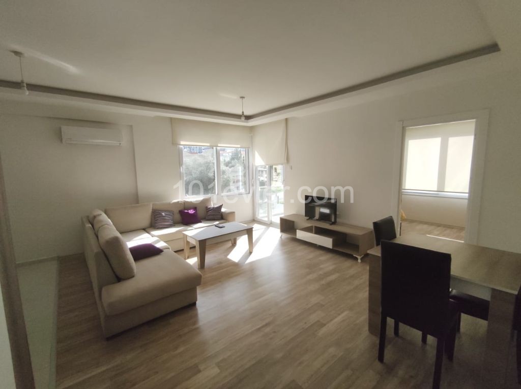 Flat To Rent in Aşağı Girne, Kyrenia