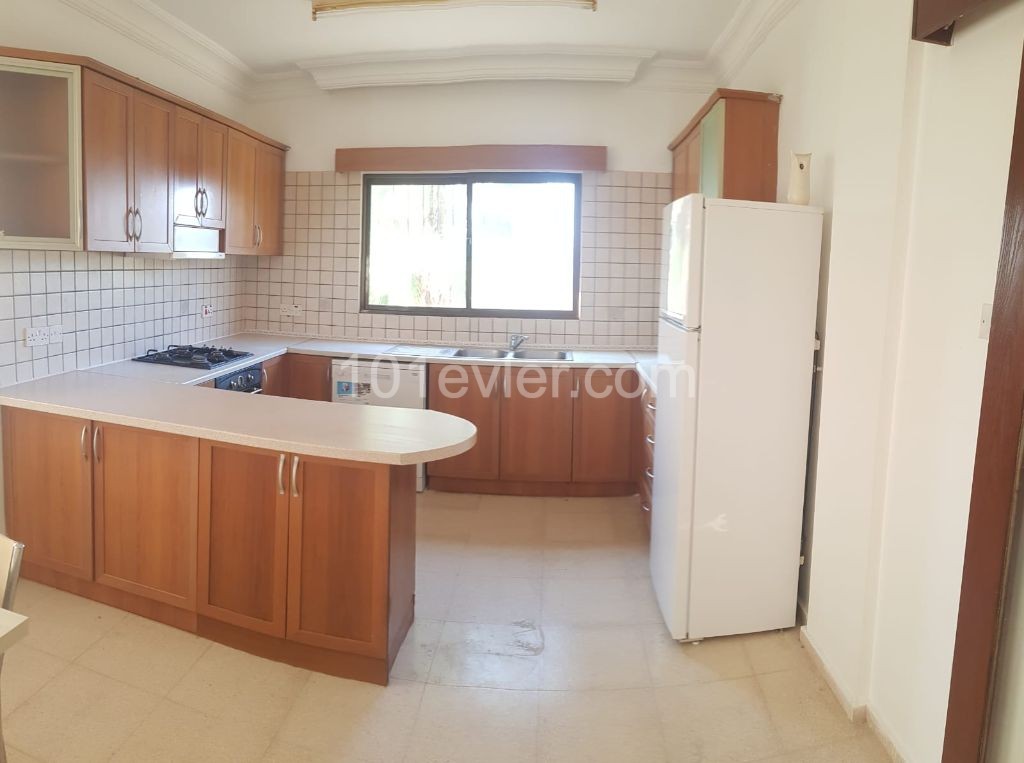 Villa To Rent in Karaoğlanoğlu, Kyrenia