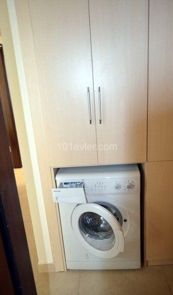 Flat To Rent in Alsancak, Kyrenia