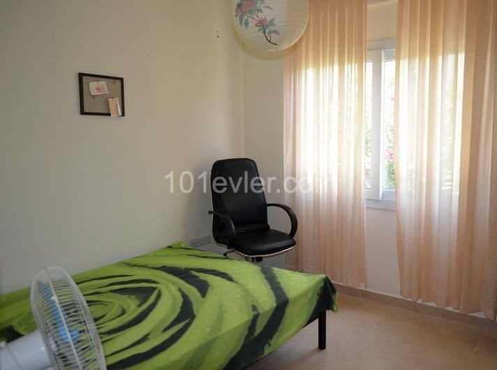 Flat To Rent in Alsancak, Kyrenia