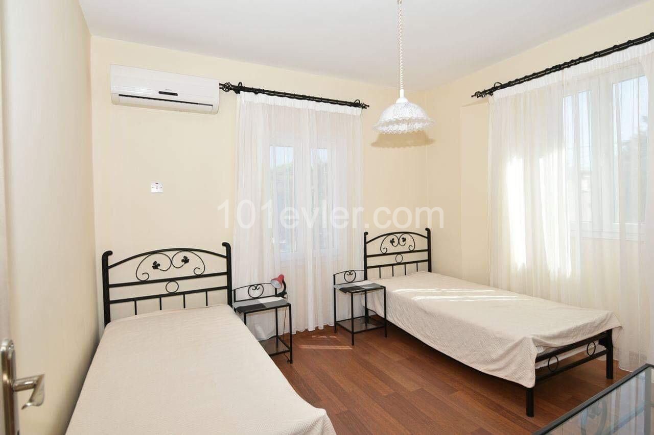 4+1 VILLA ZUM VERKAUF IN KYRENIA ** 