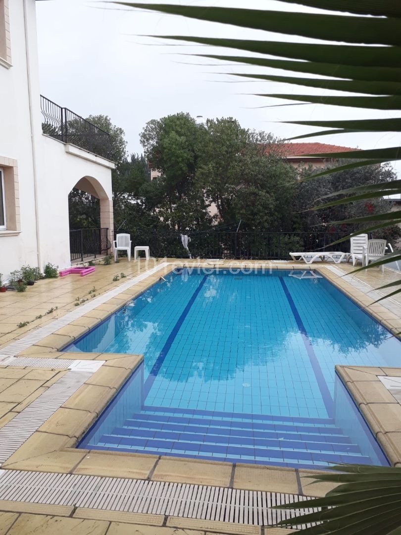 Villa To Rent in Çatalköy, Kyrenia