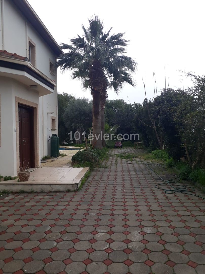 Villa To Rent in Çatalköy, Kyrenia