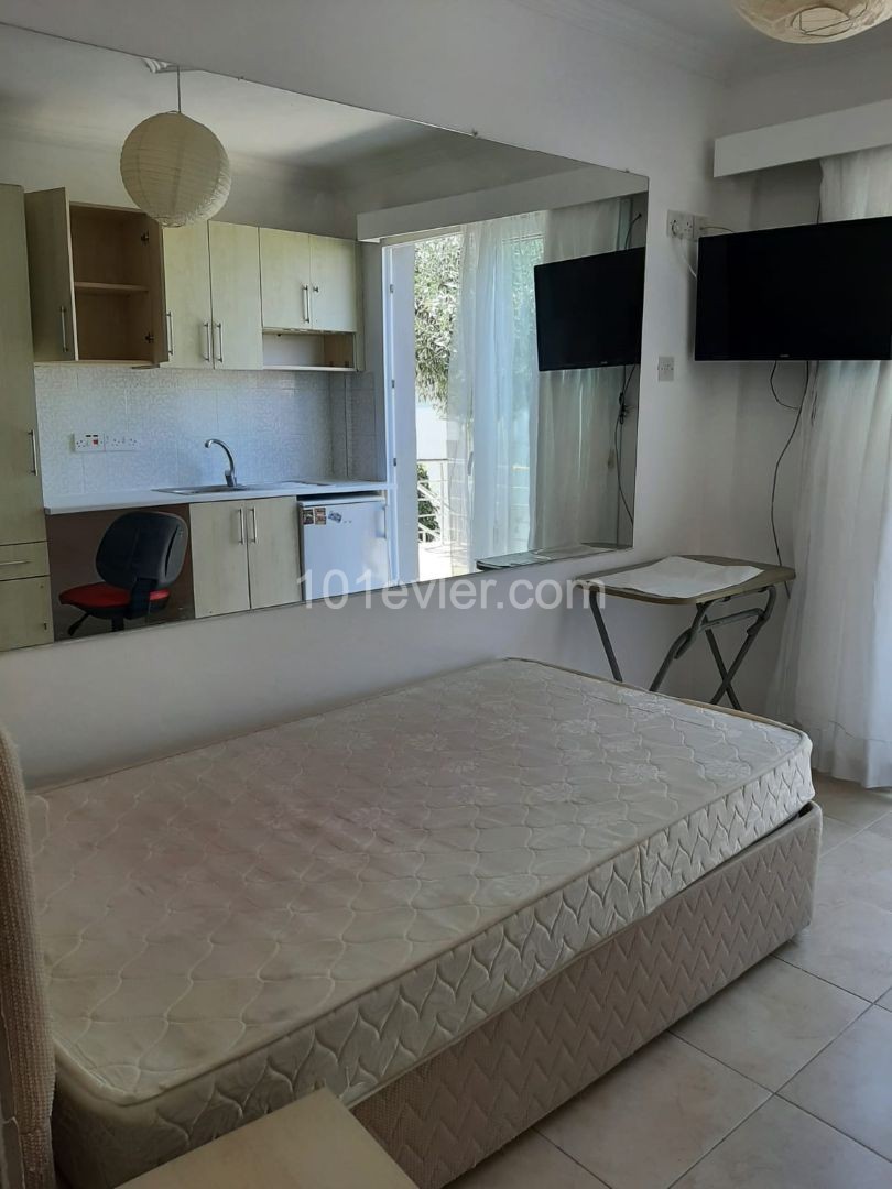 Studio Flat To Rent in Karaoğlanoğlu, Kyrenia