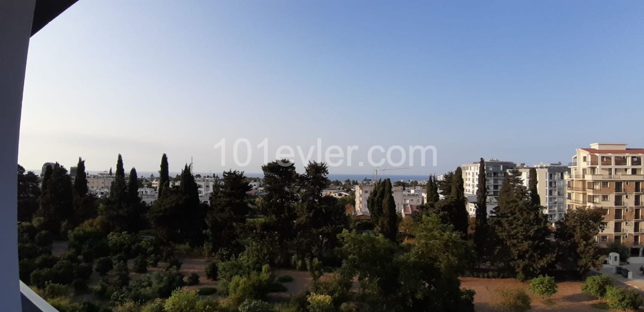 Flat To Rent in Girne Merkez, Kyrenia