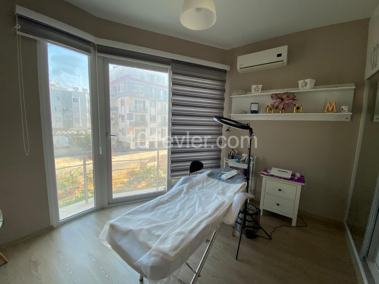 SHOPS OR 3+1 APARTMENTS FOR SALE IN KYRENIA ** 