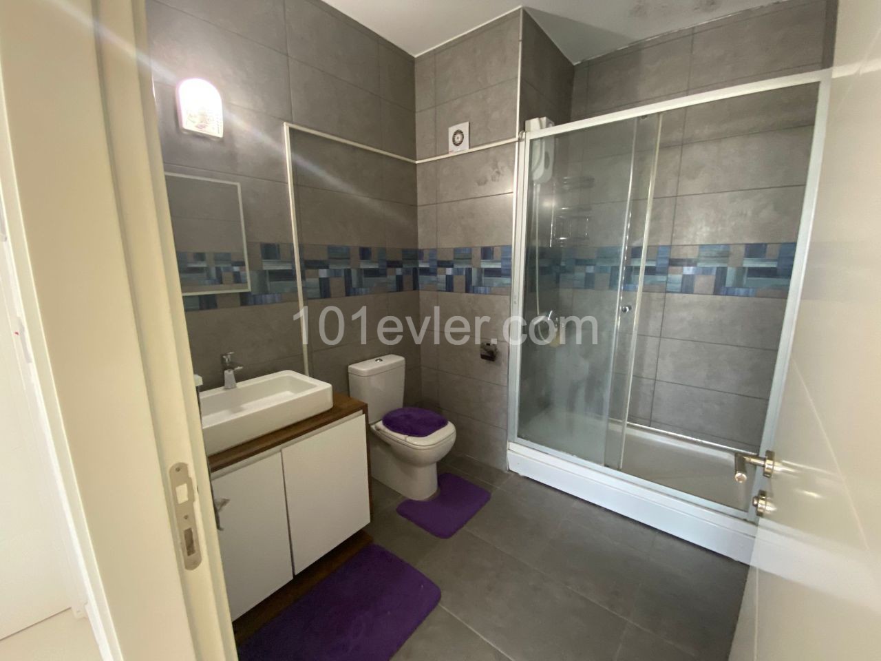 Flat To Rent in Girne Merkez, Kyrenia