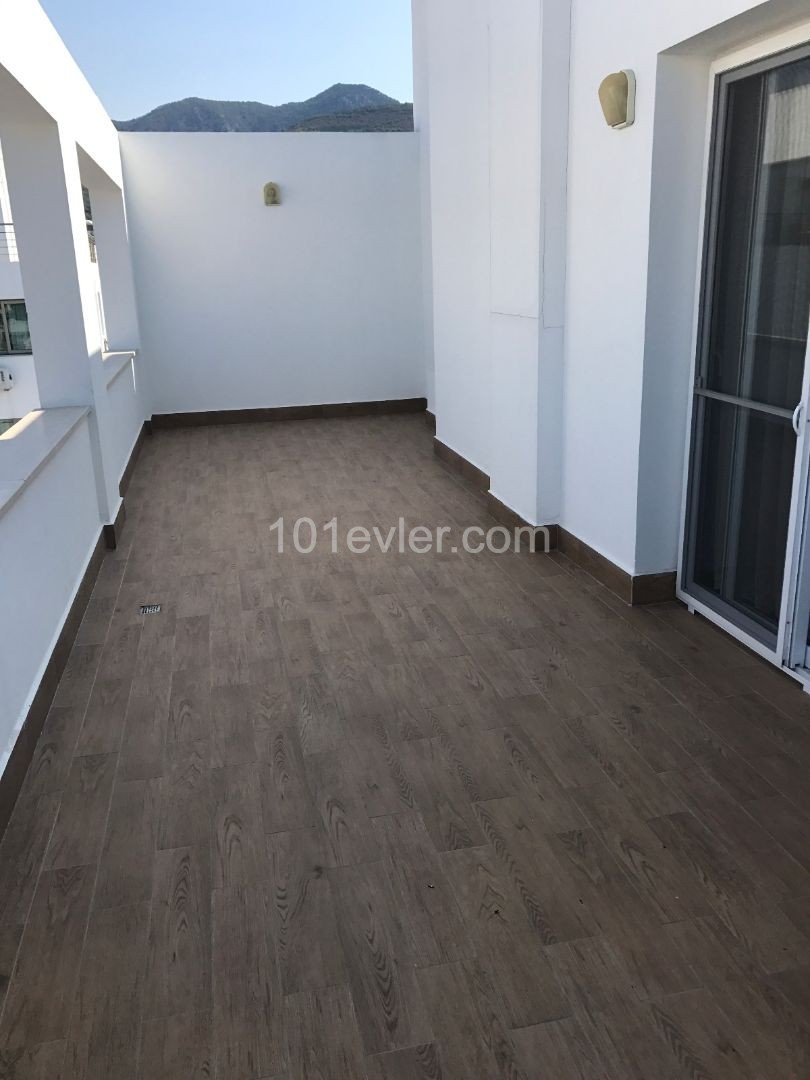 Penthouse Mieten in Girne Merkez, Kyrenia