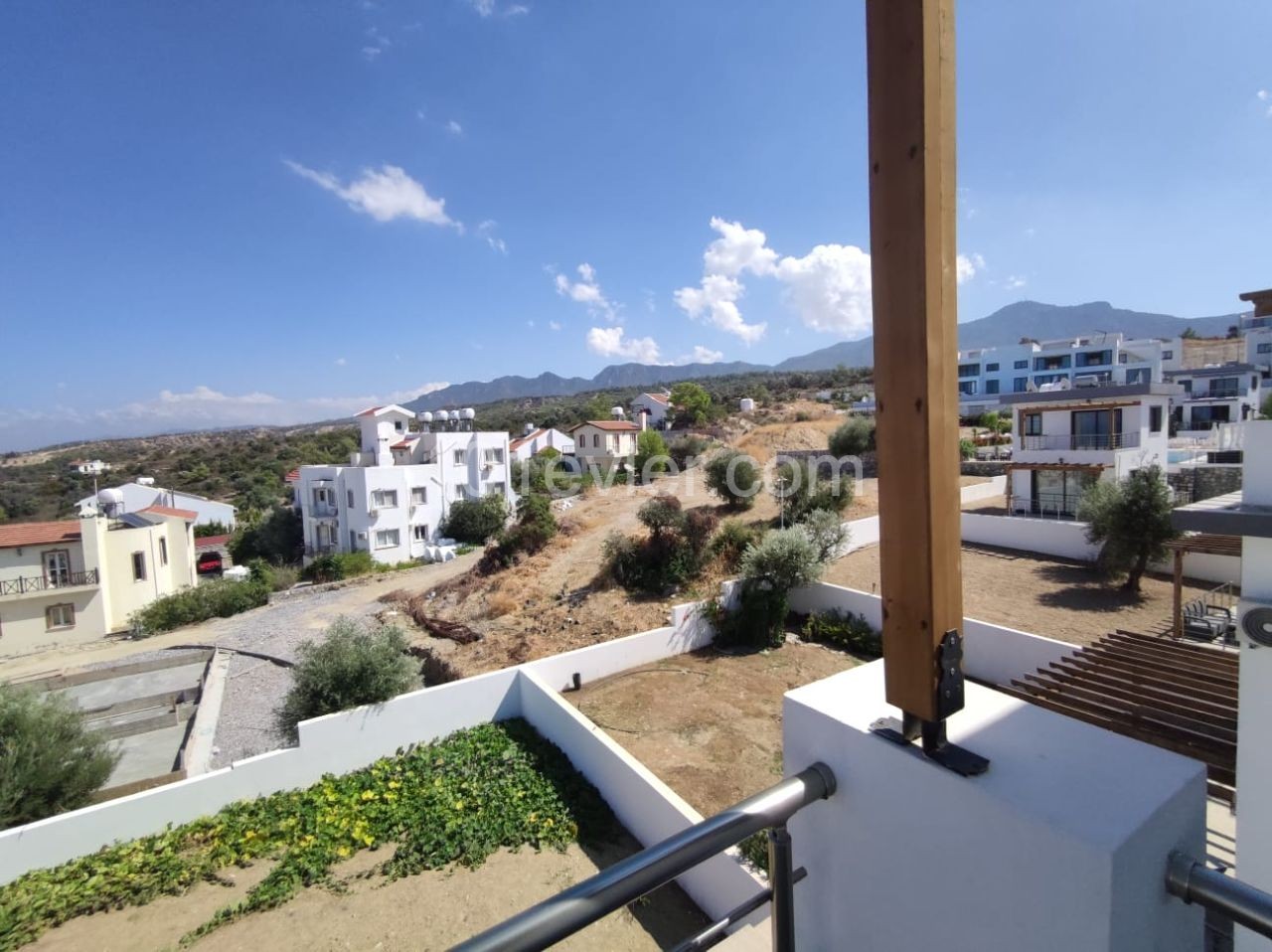 2+ 1 VILLAS FOR SALE IN ESENTEPE ** 