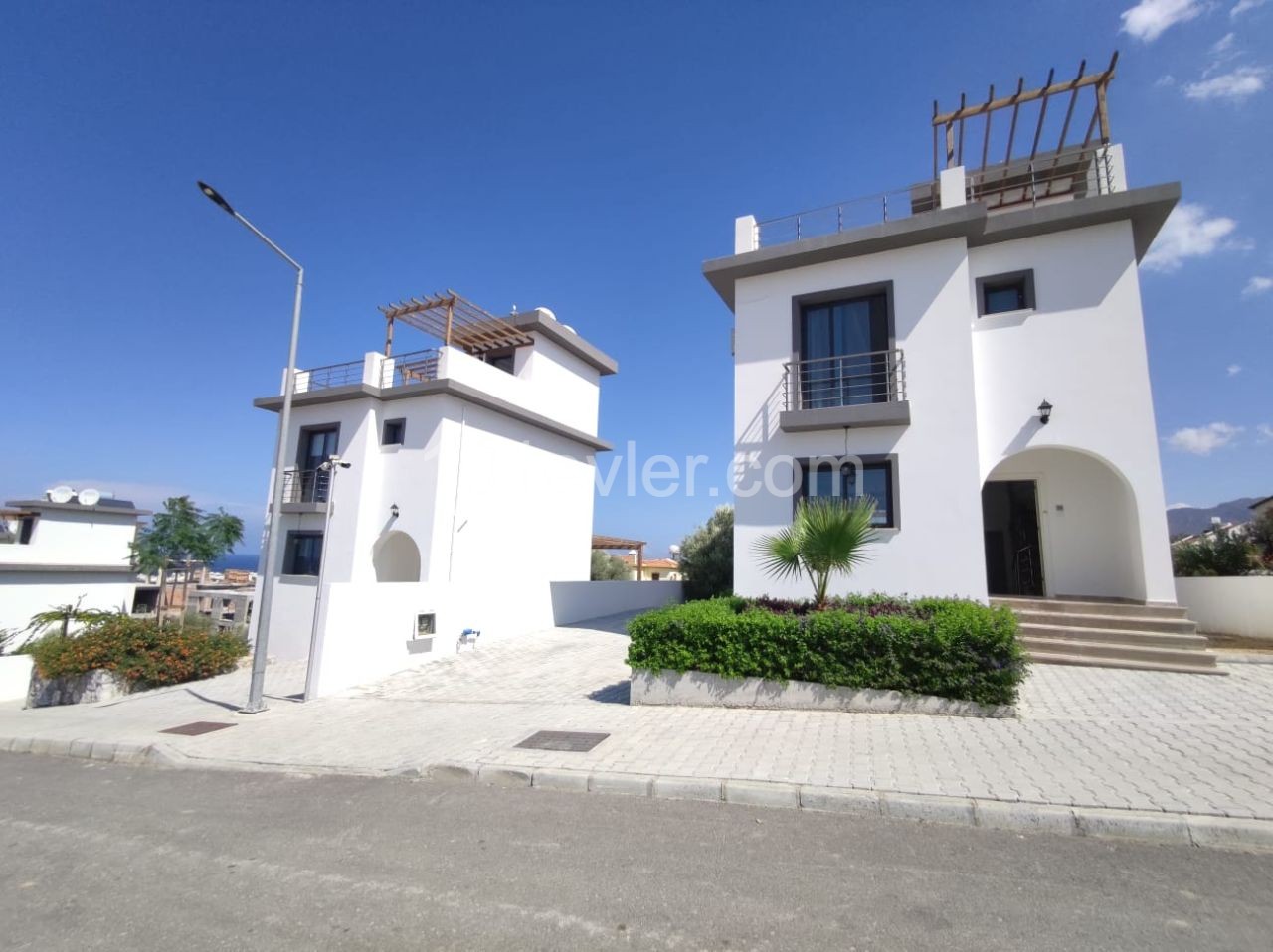 2+ 1 VILLAS FOR SALE IN ESENTEPE ** 