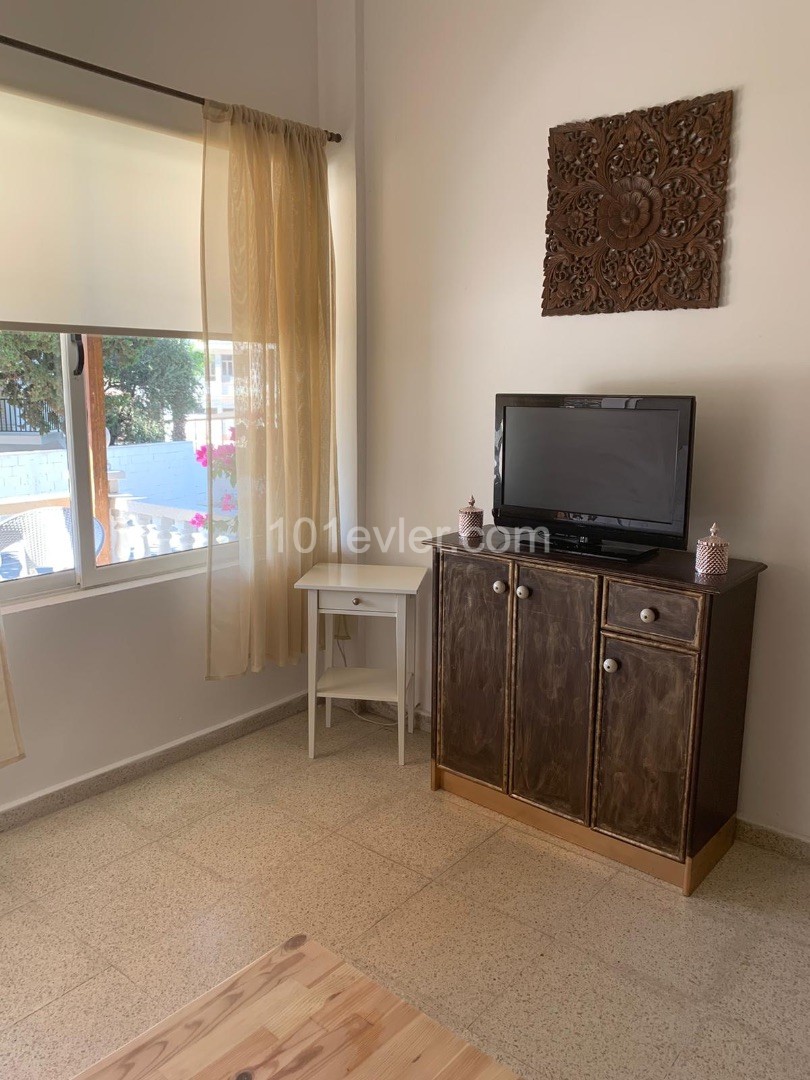 Bungalow To Rent in Alsancak, Kyrenia