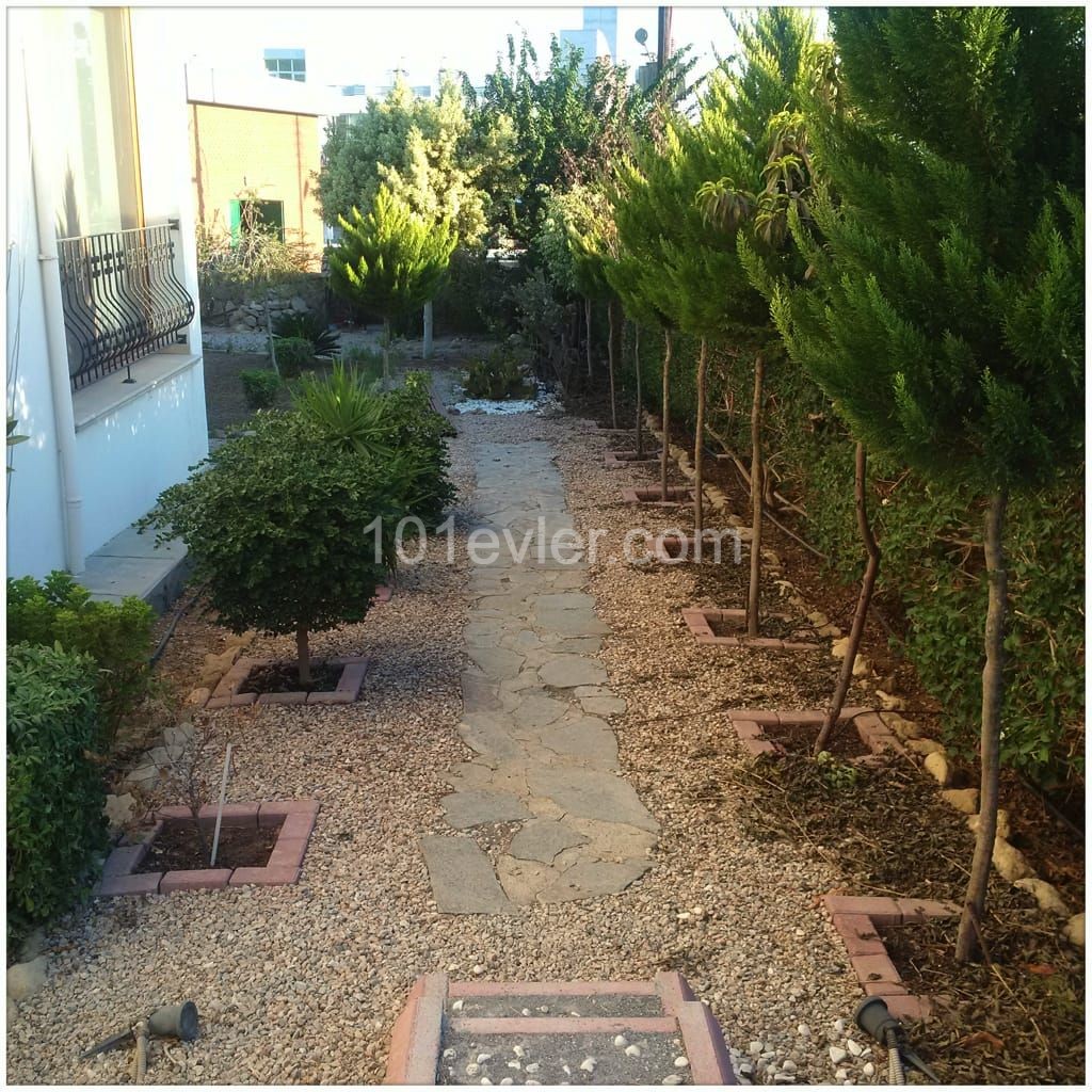 Villa To Rent in Çatalköy, Kyrenia