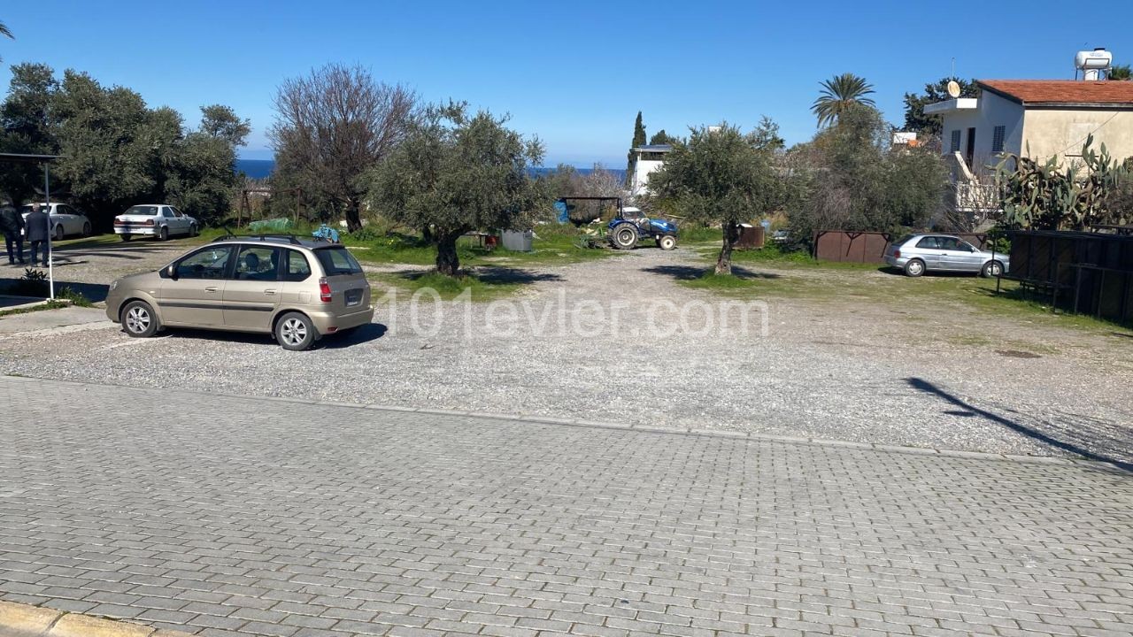 LAND FOR SALE IN ZEYTİNLİK ** 