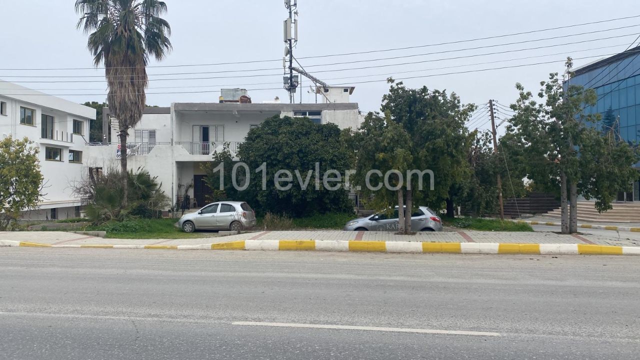 COMMERCIAL LAND FOR SALE IN ZEYTİNLİK ** 