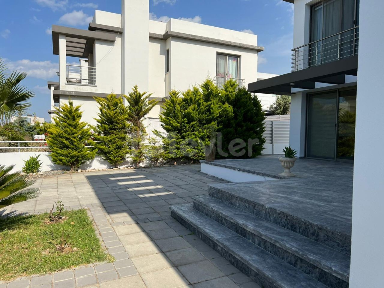 Ozel Havuz Lux 4+1 Villa