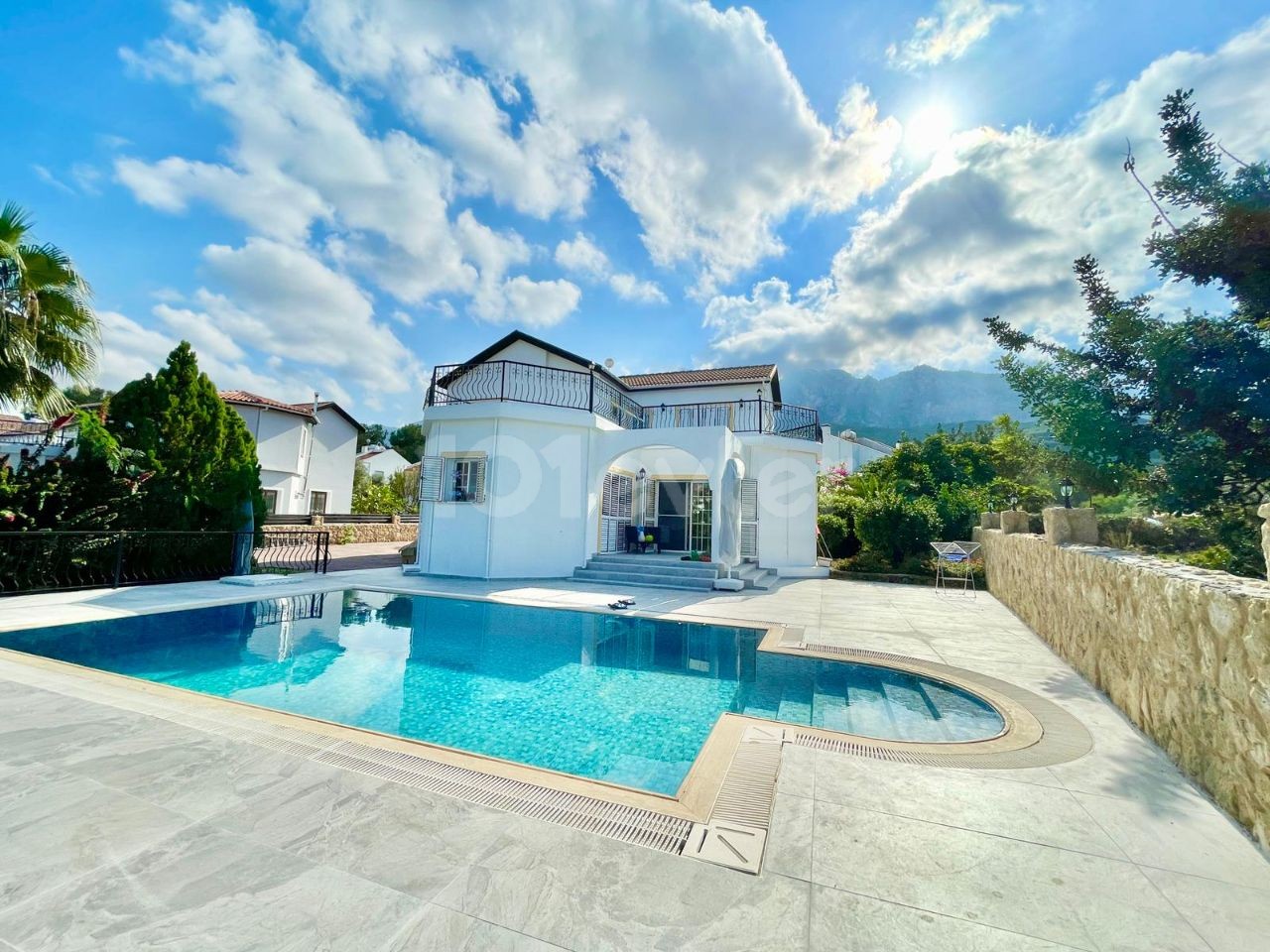 Villa For Sale in Edremit, Kyrenia