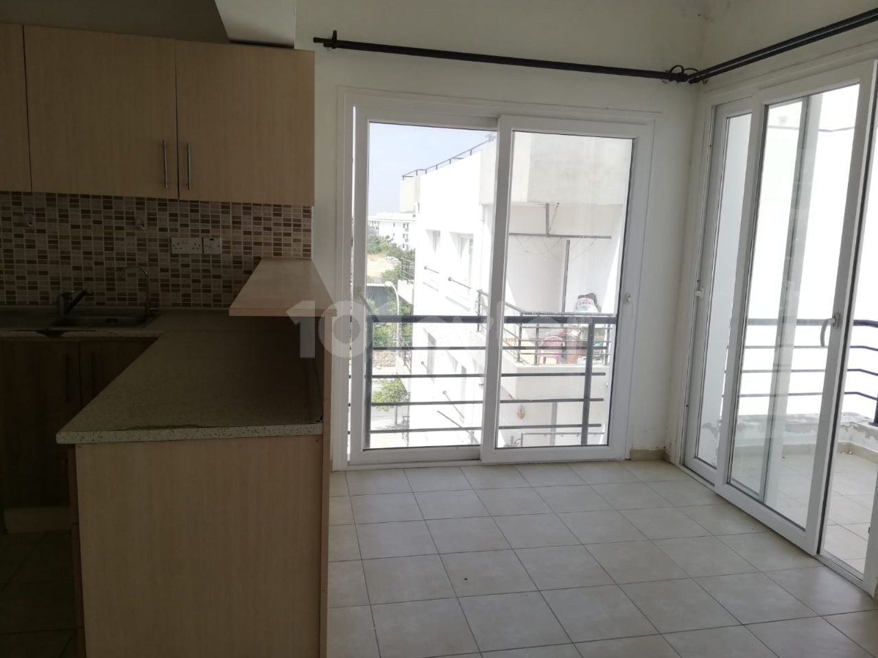 ALSANCAK'TA SATILIK 2+1 DAİRE