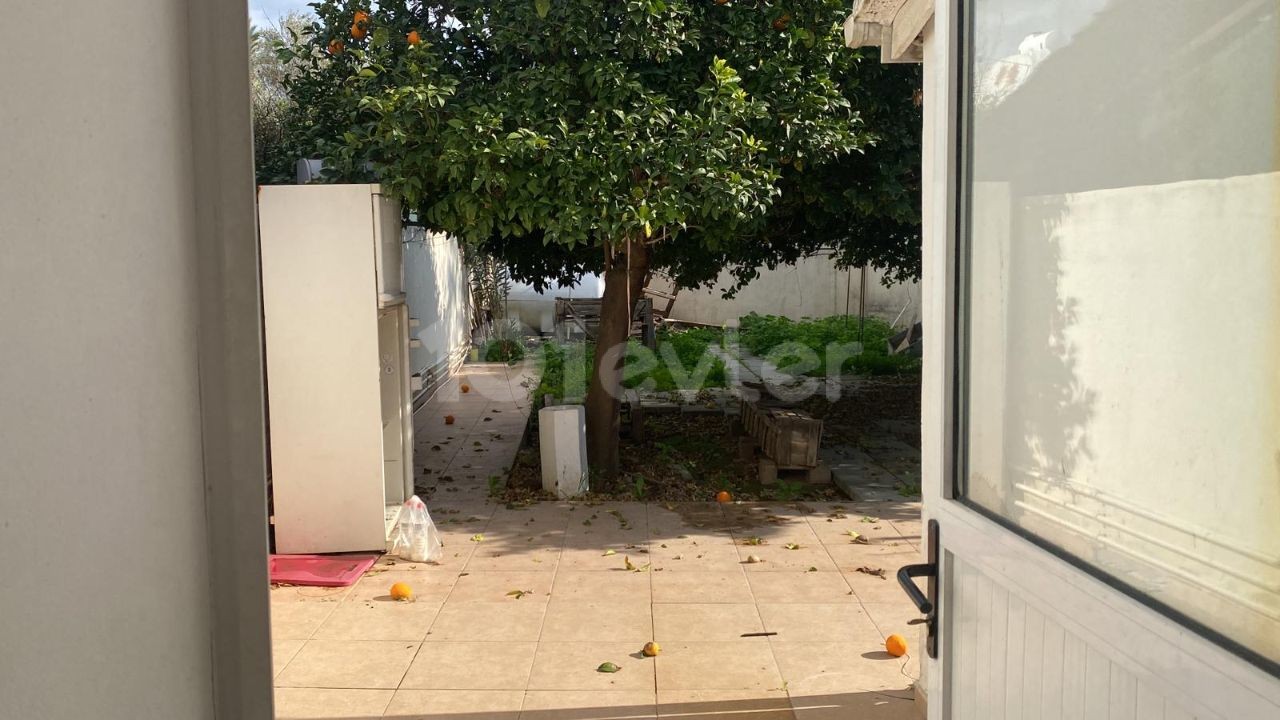 2+1 EINFAMILIENHAUS ZUM VERKAUF IN NIKOSIA