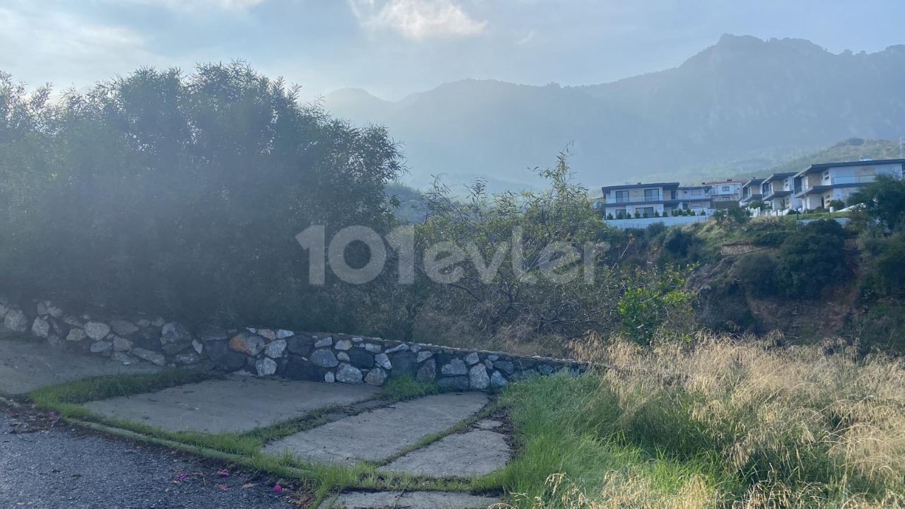 LAND FOR SALE IN EDREMİT