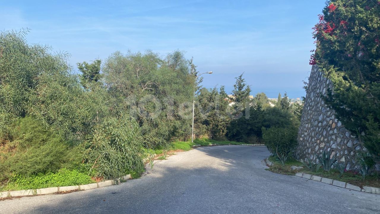 LAND FOR SALE IN EDREMİT