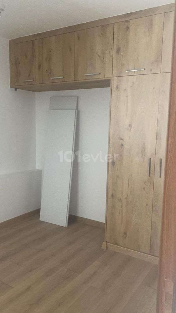 LEFKOŞA'DA SATILIK 2+1 DAİRE