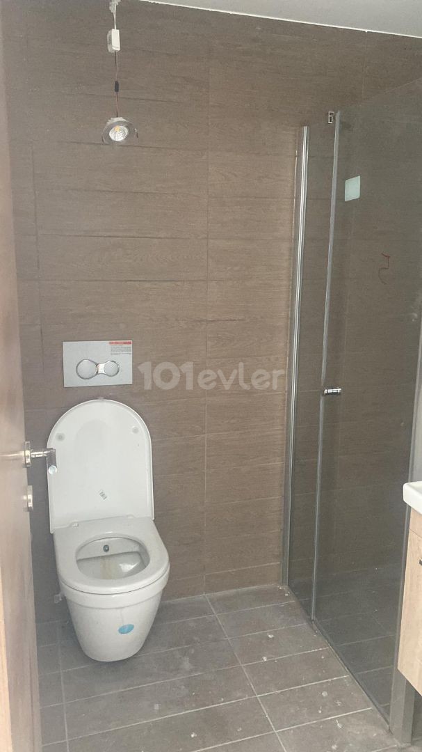 LEFKOŞA'DA SATILIK 2+1 DAİRE