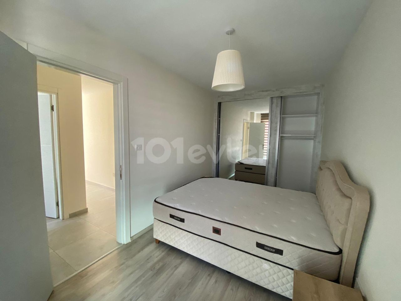 Flat To Rent in Aşağı Girne, Kyrenia