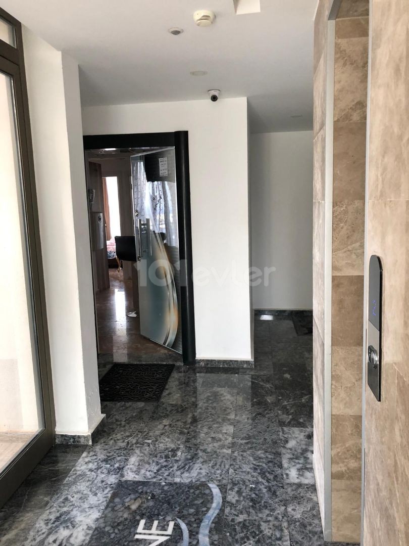 Flat To Rent in Girne Merkez, Kyrenia