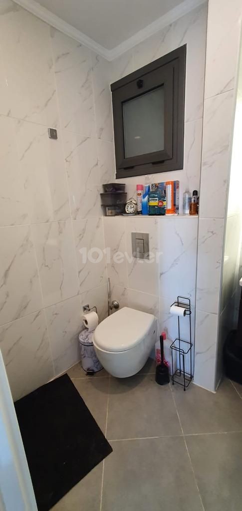 GİRNE'DE SATILIK 3+1 PENTHOUSE