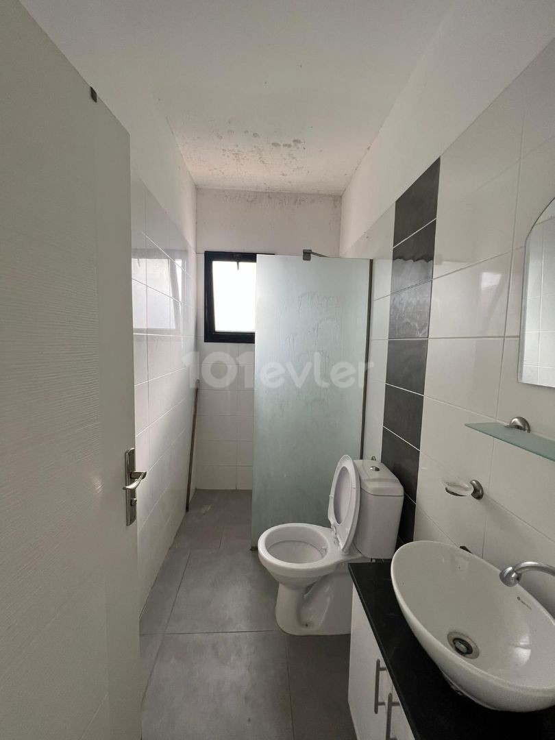 2+1 APARTMENT FOR SALE IN ÇATALKOY