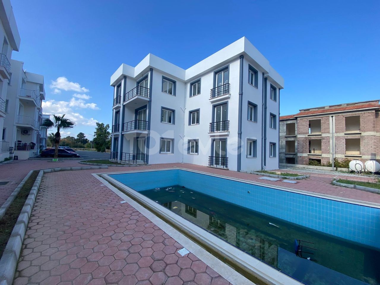 2+1 FLAT FOR SALE IN LAPTA