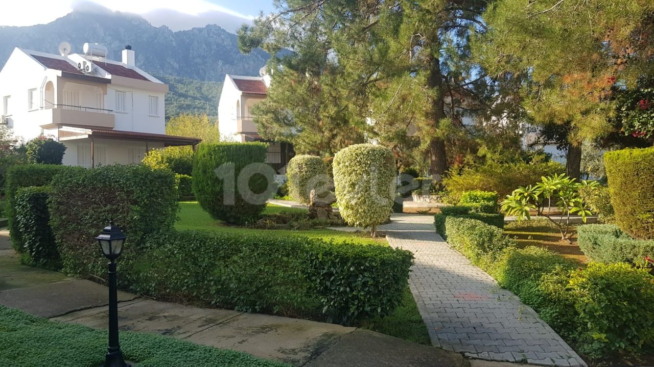 3+1 möblierte Villa mit Pool neben dem Wanderpark Kyrenia Alsancak zu vermieten!