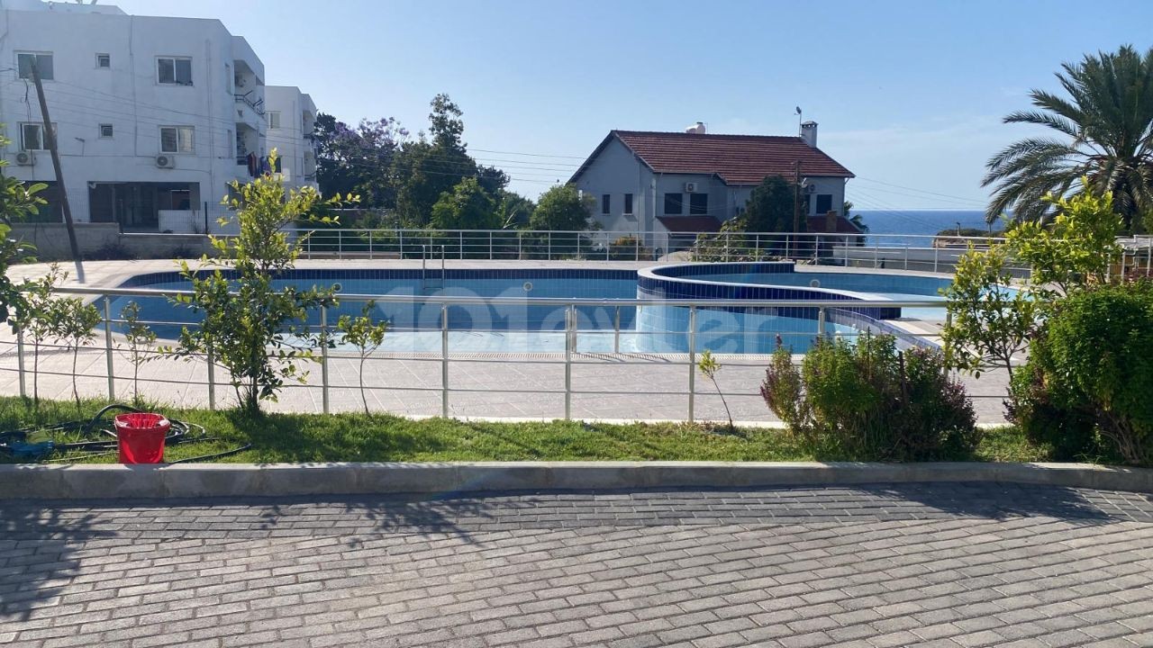 Girne Merkez'de Kiralık 3+1 Daire!