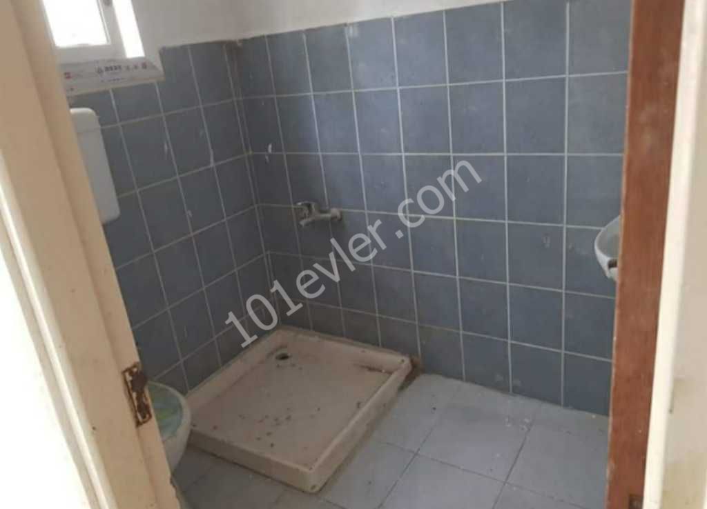 2+1 detached house for sale, Maraş , 300 m2, 35,000 stg