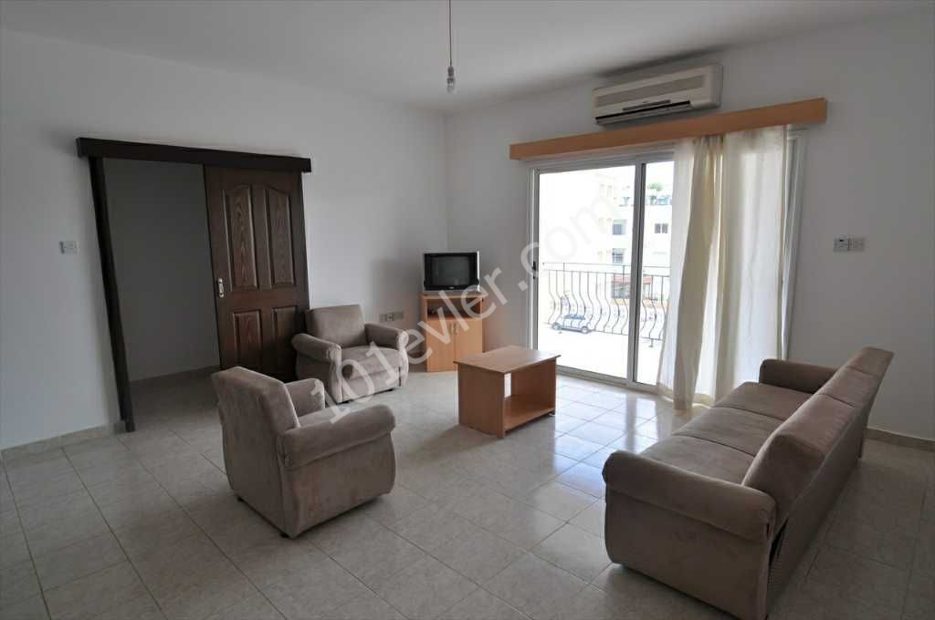 3+1 apartment For Rent , Magusa , Gülseren , 15,500 TL 10 month payment  + 2350 TL Depozit + commssıon