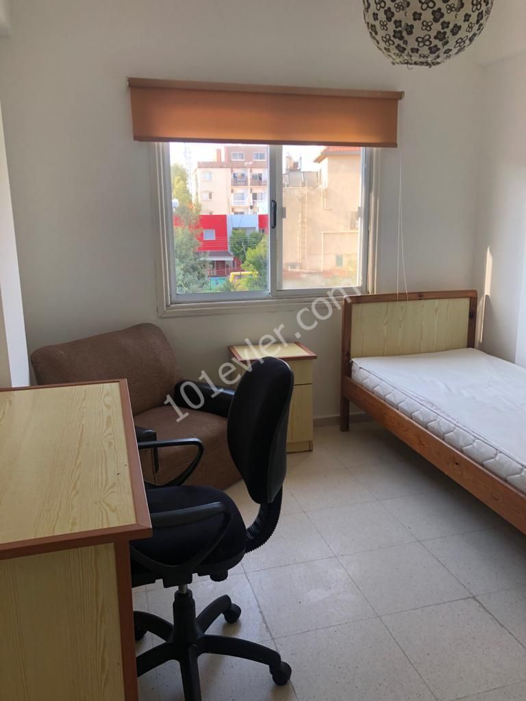 Kiralık 2+1 apartman, DAU karşısı , 17000 tl yıllık odeme + 1000 tl depozit + 1500 tl komisyon