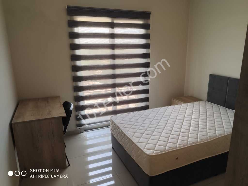 2+1 apartment for rent, 5000 $ +500 $ depozit +commission , Gülseren magusa 