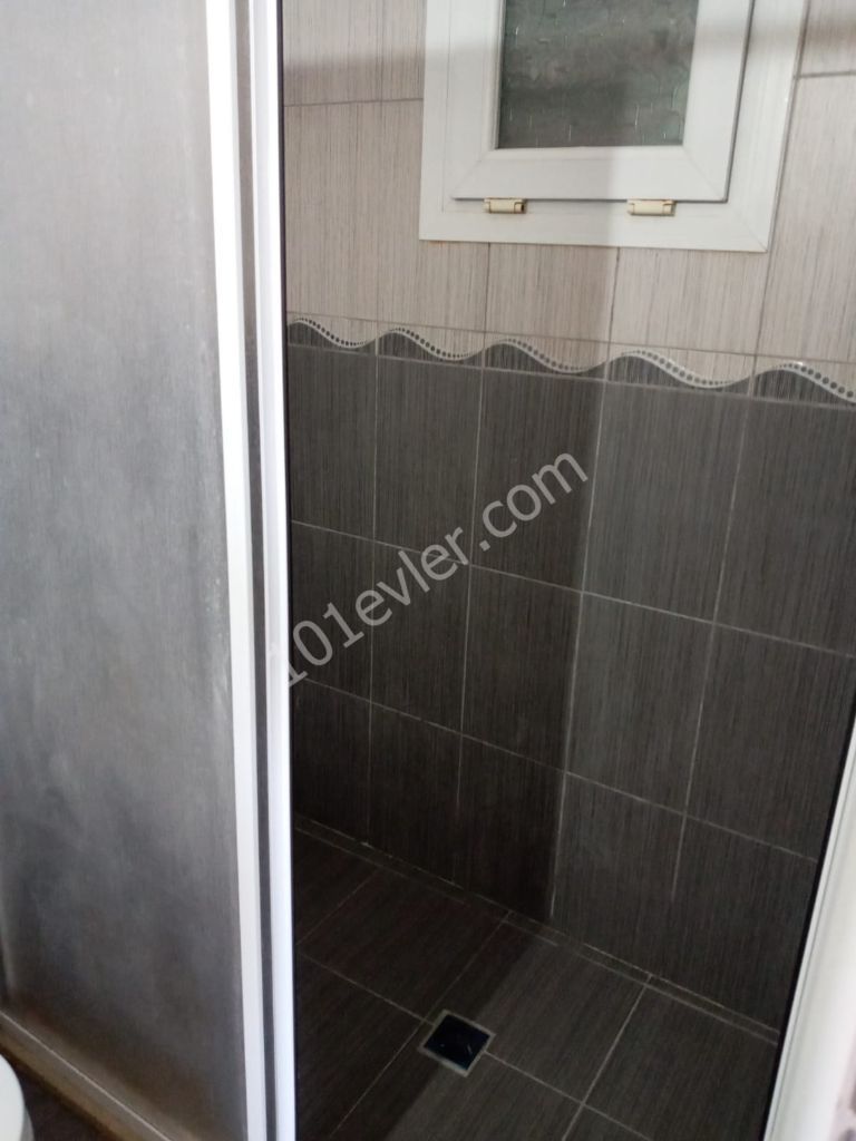 Satılık 3+1 apartman dairesi 1. kat asansörlü 145 m2