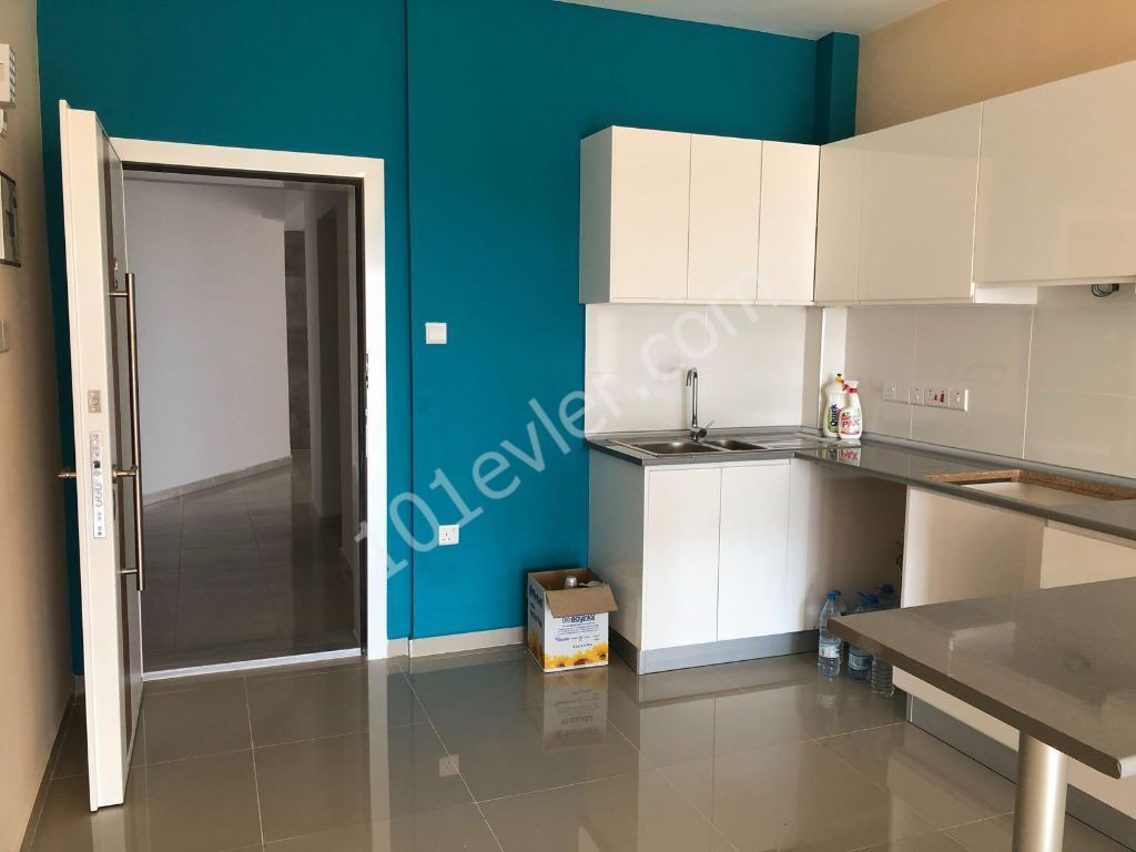 Flat For Sale in Long Beach, Iskele