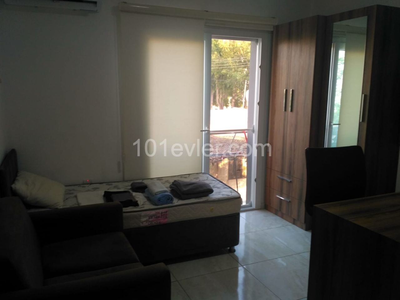 Famagusta Sakarya studio monthly payment 200 USD pro Monat 1 Monat deposit 140 tl maintenance 200 usd commission ** 