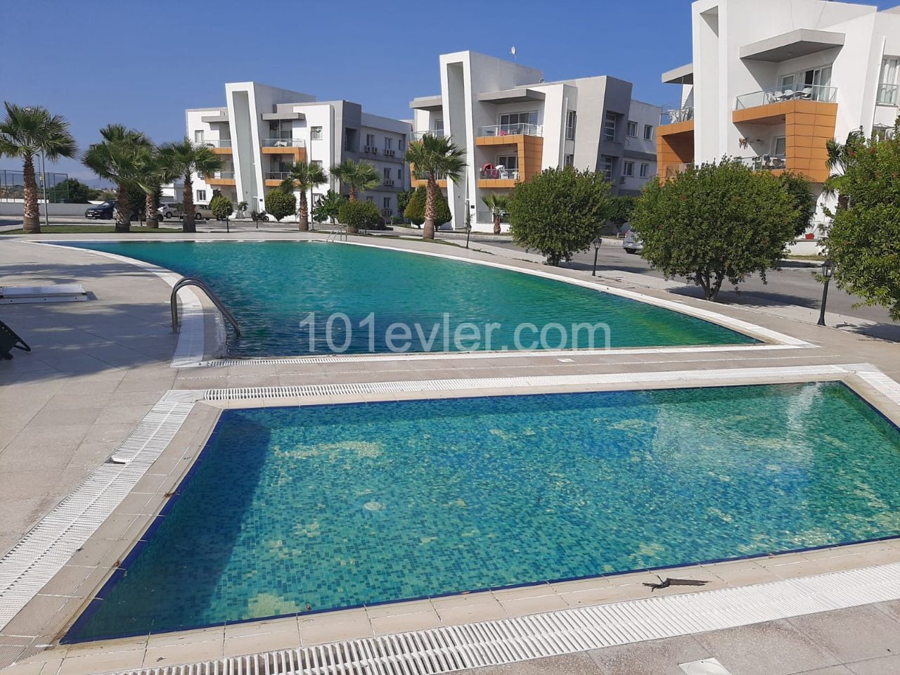 75 m2 2+1 apartment for sale in Famagusta Saklikent ground floor communal pool is for sale without goods £ 50,000 ** 