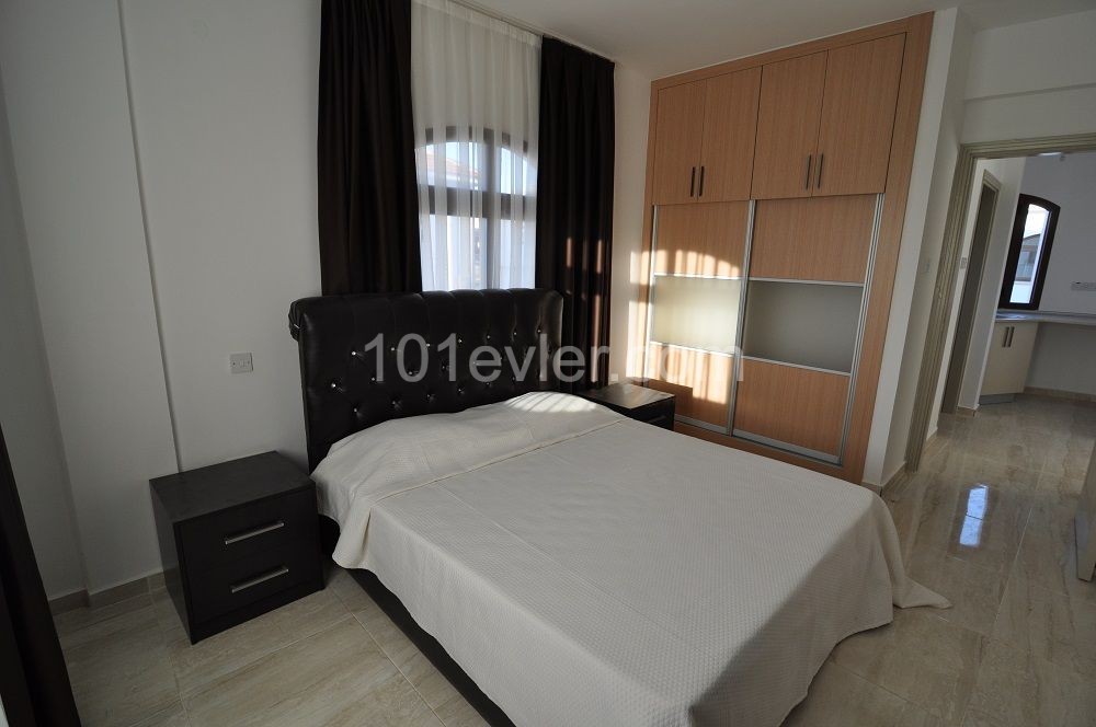 İskele bahceler 3+1 dublex villa son bır adet havuzlu 435m2 arsa 186m2 villa