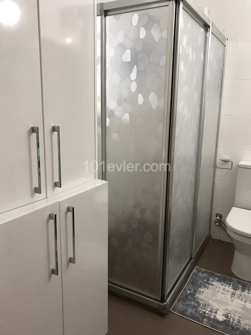 Tuzla Saklıkent  3+1 satılık daire  2 WC  1 banyo 128 m2 Eşdeğer koçan 68.000£