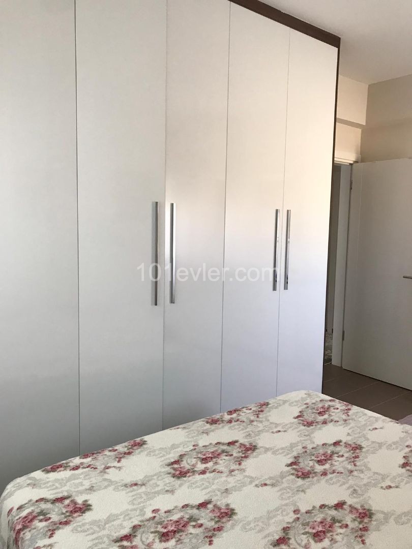 Tuzla Saklıkent  3+1 satılık daire  2 WC  1 banyo 128 m2 Eşdeğer koçan 68.000£