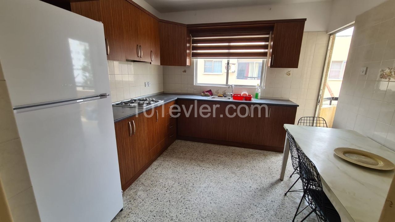 Famagusta 3 + 1 rent house close to salamis road NE Llogara furnishings ** 